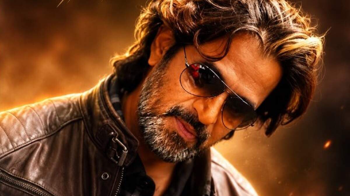 சுதந்திர தினத்தன்று பர்த்டே!.. ஆக்‌ஷன் கிங் அர்ஜுன் ஷாம்பைனை இப்படி பொங்க வைக்கிறாரே!..